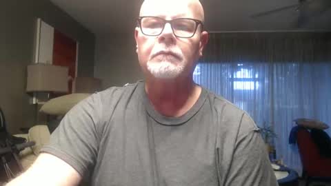 rich32937 online show from 09-17-25, 11:23