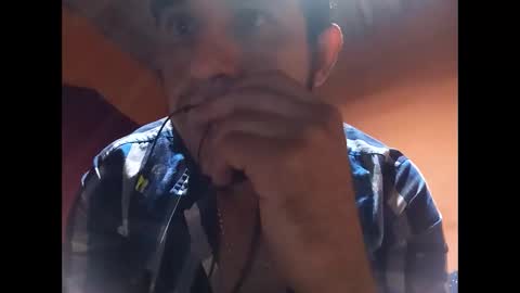 Snapshot of richar1222 chatting on 11-12-25, 08:26 JRDCl online show from 11-12-25, 08:26