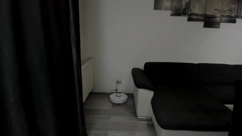 Snapshot of richarddarell chatting on 05-23-26, 05:01 RichardDarell online show from 05-23-26, 05:01