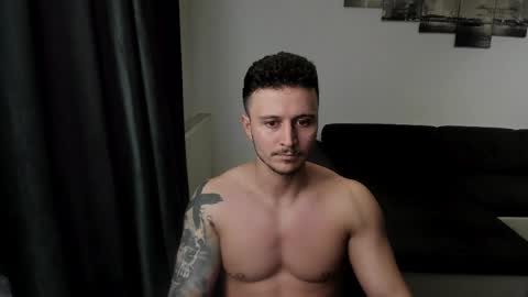 Snapshot of richarddarell chatting on 06-09-26, 05:08 RichardDarell online show from 06-09-26, 05:08