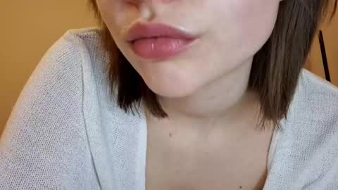 Luna online show from 03-15-26, 06:47