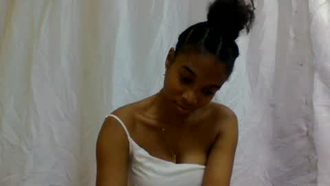 richella34 online show from 07-28-26, 03:32