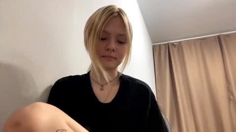 jenny online show from 07-27-26, 05:42