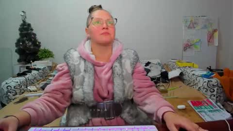 Anna - not anna - right Anna  online show from 02-08-26, 03:26