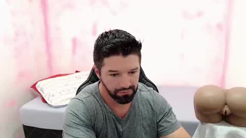 Snapshot of richrolland chatting on 12-20-24, 06:45 Rickseduction online show from 12-20-24, 06:45