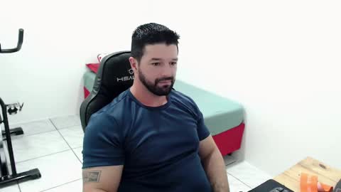 Snapshot of richrolland chatting on 02-18-25, 08:25 Rickseduction online show from 02-18-25, 08:25