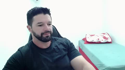 Snapshot of richrolland chatting on 02-21-25, 01:00 Rickseduction online show from 02-21-25, 01:00