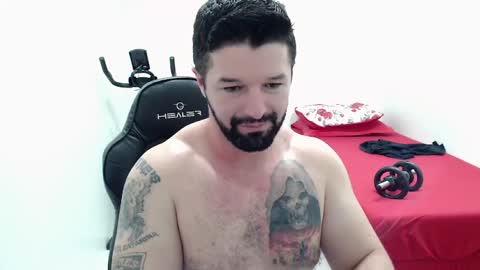 Snapshot of richrolland chatting on 03-05-25, 03:18 Rickseduction online show from 03-05-25, 03:18