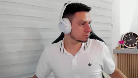  Rick Diesel  online show from 10-22-25, 03:40