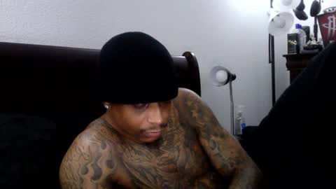 Snapshot of rickavelli chatting on 07-27-26, 05:03 Rick online show from 07-27-26, 05:03
