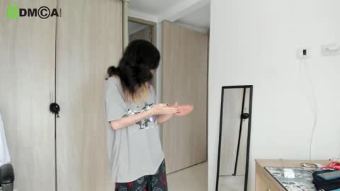 RickyDicot 13 online show from 12-14-25, 08:57