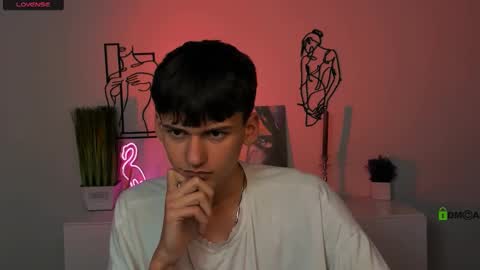 Rico online show from 10-26-25, 08:04