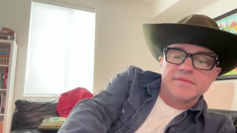 Snapshot of ridingtime25 chatting on 11-02-25, 10:12 ridingtime25 online show from 11-02-25, 10:12