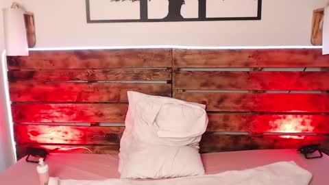 Snapshot of rihanna_brooks chatting on 03-07-25, 07:41 Rihanna online show from 03-07-25, 07:41