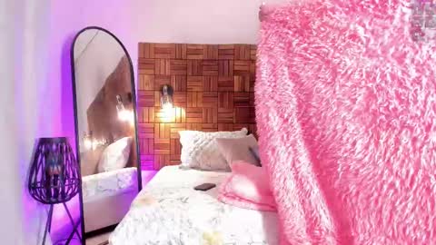 Sara online show from 03-11-25, 10:07