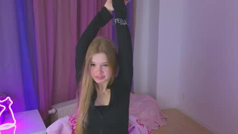 Rina online show from 10-27-25, 10:36