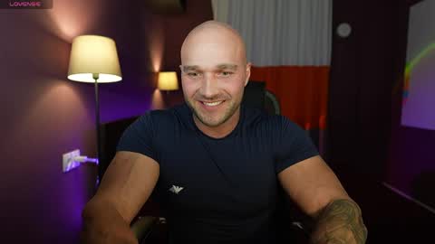rikadler online show from 05-18-26, 03:07