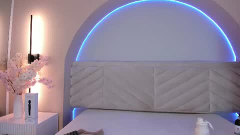 Snapshot of riley_sweet__ chatting on 07-22-26, 08:11 riley_sweet__ online show from 07-22-26, 08:11