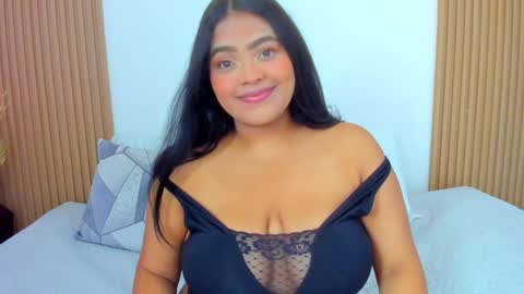Snapshot of rileydolly chatting on 01-26-25, 03:06 RileyDolly online show from 01-26-25, 03:06
