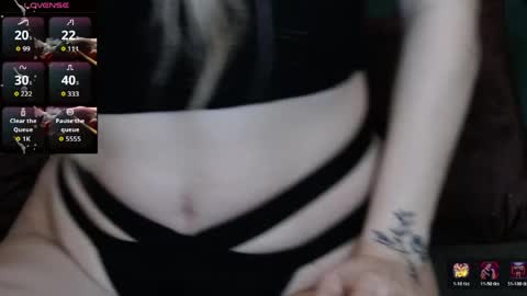 rileylannax online show from 04-21-26, 03:57