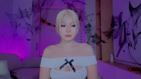 rileymee online show from 10-26-25, 12:22