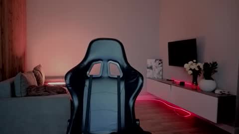 rileymee online show from 01-13-26, 03:12