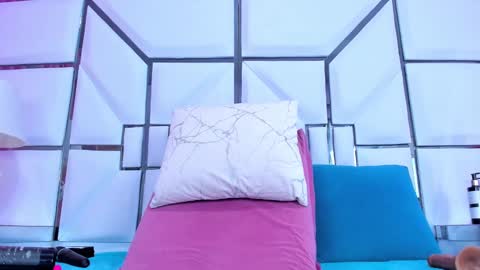 Riley online show from 01-19-25, 02:49