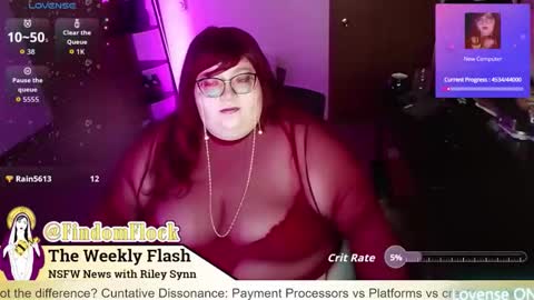 Snapshot of rileysynn chatting on 05-09-26, 04:28 RileySynn online show from 05-09-26, 04:28