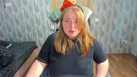 Snapshot of rina16 chatting on 07-07-26, 04:33 rina16 online show from 07-07-26, 04:33