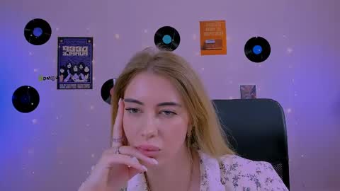 Rina online show from 05-05-26, 08:33