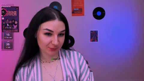 Snapshot of rina_gold_ chatting on 05-10-26, 09:25 Rina online show from 05-10-26, 09:25