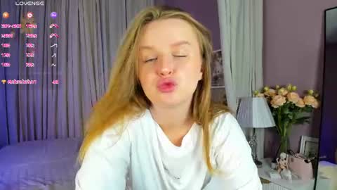 rina_panic online show from 06-26-26, 02:05