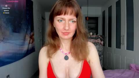 Snapshot of rinacandy chatting on 12-21-25, 04:03 SweetRina online show from 12-21-25, 04:03