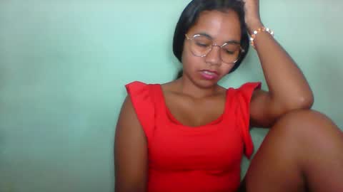 Snapshot of rinah856024 chatting on 05-17-26, 03:19 rinah856024 online show from 05-17-26, 03:19