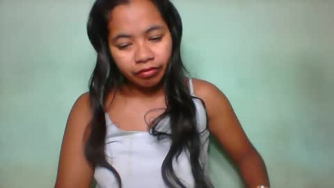 Snapshot of rinah856024 chatting on 05-24-26, 05:45 rinah856024 online show from 05-24-26, 05:45