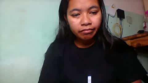 Snapshot of rinah856024 chatting on 06-03-26, 06:38 rinah856024 online show from 06-03-26, 06:38