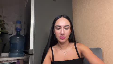 Snapshot of rinaurea chatting on 08-01-26, 07:46 Oksana online show from 08-01-26, 07:46