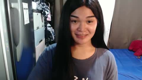 Snapshot of rinayui chatting on 09-25-25, 09:46 Rina online show from 09-25-25, 09:46