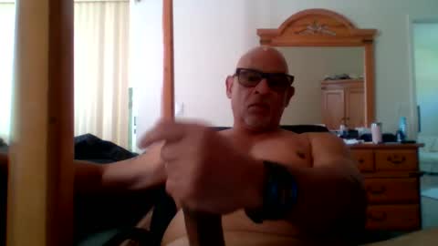 Snapshot of rionel chatting on 03-03-25, 04:14 RioNel online show from 03-03-25, 04:14