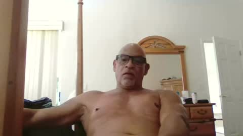 Snapshot of rionel chatting on 08-04-26, 04:42 RioNel online show from 08-04-26, 04:42