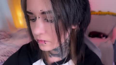   DianaBrite            fansl y online show from 03-16-26, 01:04