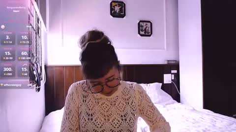 Snapshot of riri_rich chatting on 01-24-25, 04:59 Rita online show from 01-24-25, 04:59