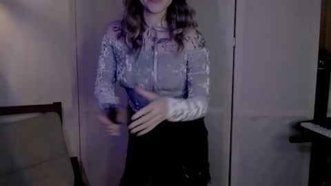 Snapshot of risha_laass chatting on 12-24-24, 09:33 risha_laass online show from 12-24-24, 09:33