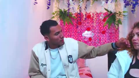 Risitos De Oro online show from 09-25-25, 03:54