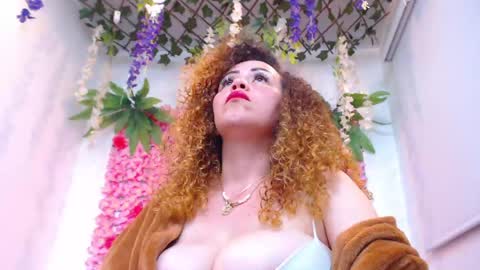 Risitos De Oro online show from 05-15-26, 11:45