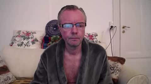 Snapshot of risras chatting on 04-04-26, 11:51 RisRas online show from 04-04-26, 11:51