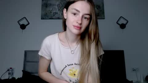 Snapshot of rita_orra chatting on 10-26-25, 08:31 Rita online show from 10-26-25, 08:31