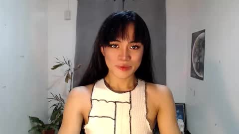 Snapshot of rivaxox1 chatting on 05-16-26, 02:52 rivaxox1 online show from 05-16-26, 02:52