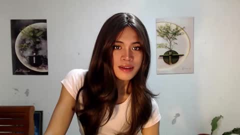 Snapshot of rivaxox1 chatting on 05-26-26, 04:19 rivaxox1 online show from 05-26-26, 04:19