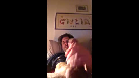 rizzo1980682473 online show from 04-19-26, 11:29